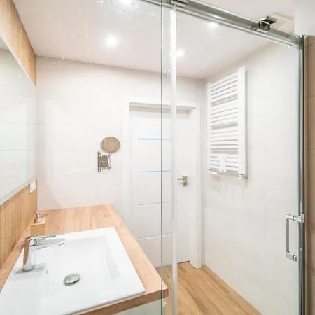 Turkusowy Self Check In *