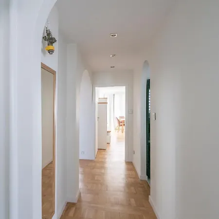 Turkusowy Self Check In Апартаменты Вроцлав