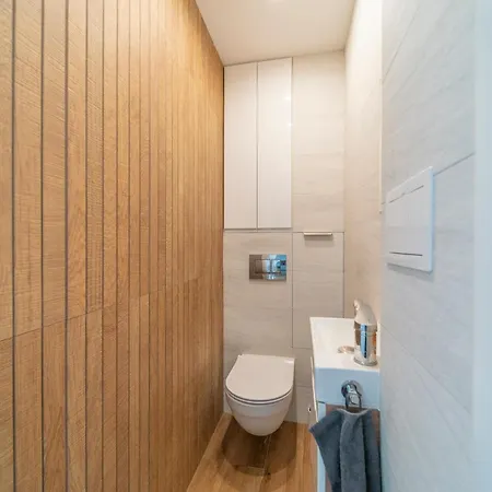 Turkusowy Self Check In * Вроцлав