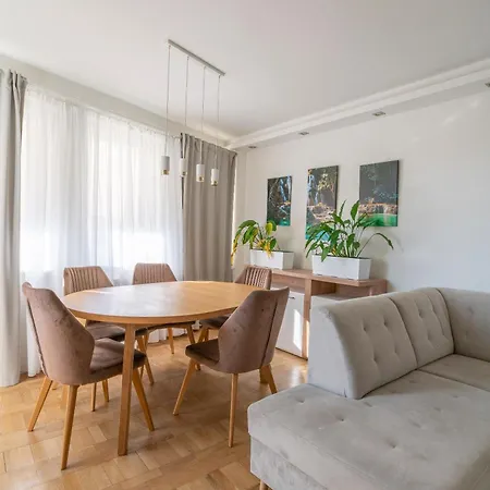 Turkusowy Self Check In Апартаменты